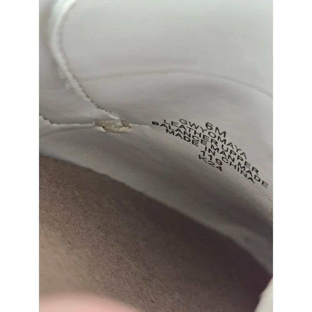 Guess Yomaya Boat Shoes Womens 6 White Leather Loafers Moccasins - NEW